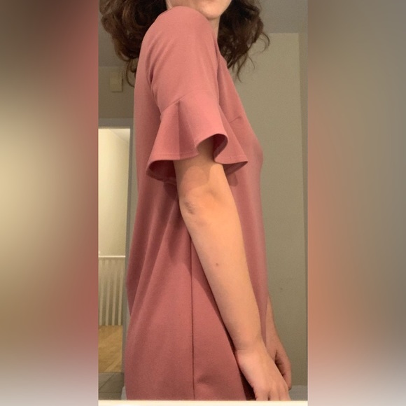 Jella Couture Dress - Picture 2 of 3